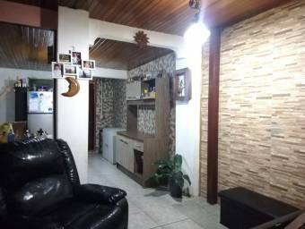 Casa en venta en Alajuelita, San José. RAH 22-2365