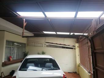 Casa en venta en Santo Domingo, Heredia. RAH 22-1414