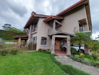 Casa en Venta en Goicoechea, San José. RAH 23-494