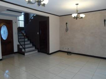 Casa en Venta en Montes de Oca, San José. RAH 23-502