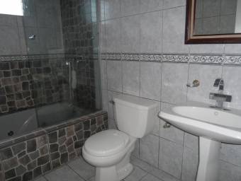 Casa en Venta en Montes de Oca, San José. RAH 23-502