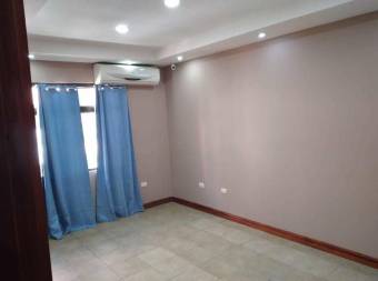 Casa en Venta en Rohrmoser, San José. RAH 22-796