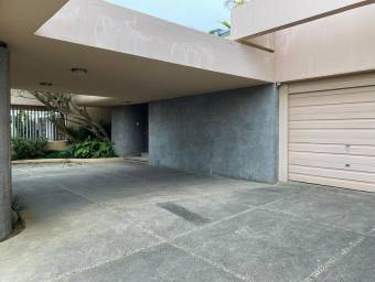 Casa en Venta en Rohrmoser, San José. RAH 22-492