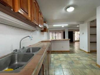 MLS-23-468 VENTA CASA SANTA ANA SAN JOSE