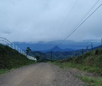 Finca Rio Chiquito Vista Volcán Arenal