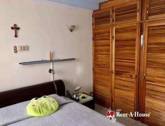 Casa en Venta en Escazú, San José. RAH 23-626