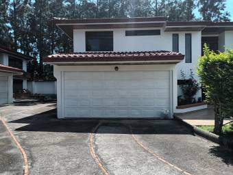 Casa en Alquiler en Belén, Heredia. RAH 23-635