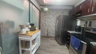 Se vende linda casas en San Pablo de Heredia 23-2933