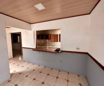 House for sale in Sarchi Norte. Bank-owned, Foreclosed appointed.