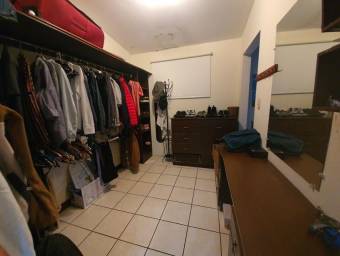 Se vende linda y espaciosa casa en Moravia de San José 23-1323