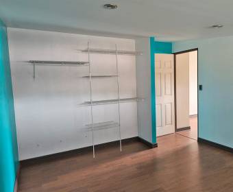 Casa a la venta en Residencial Villa Nova, Coronado. Bien adjudicado bancario.