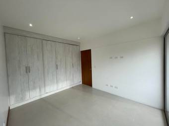 Se vende casa a estrenar en exclusivo condominio ubicada en Ulloa de Heredia 23-650 