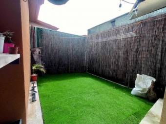Se alquila espaciosa casa amoblada con patio en San Rafael de Alajuela 24-370