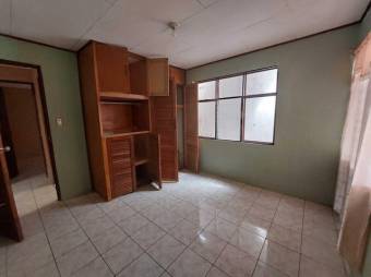 Se vende casa para inversión en Puraba de Santa Barbara 23-1388