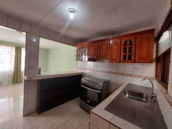 Se vende casa para inversión en Puraba de Santa Barbara 23-1388