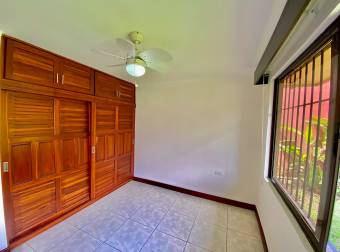 Se Vende Vivienda en Lagos de La Garita, Alajuela