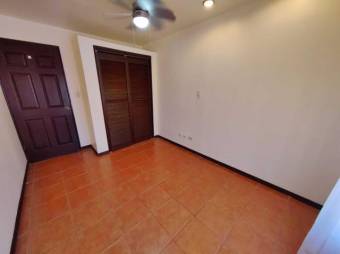 Se vende espacioso apartamento ubicado en Rorhmoser 23-2713