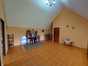 MLS-23-298 VENTA CASA VAZQUEZ DE CORONADO