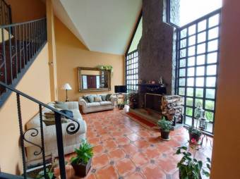 MLS-23-298 VENTA CASA VAZQUEZ DE CORONADO