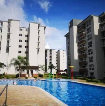 Se vende espacioso apartamento en moderno condominio en San Rafael de Alajuela 24-575