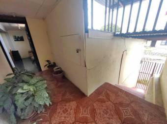 Se vende lote con uso de suelo mixto en San Pablo de Heredia 24-109