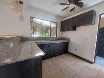 MLS-24-579 VENTA CASA SAN JOAQUIN DE FLORES 