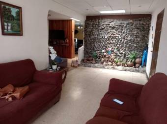 MLS-24-571 VENTA LOTE CON CASA GOICOECHEA SAN JOSE