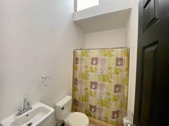 Venta de Casa en San Antonio, Alajuela. RAH 25-43