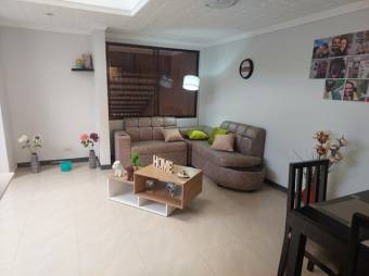 Venta de Casa en Carrizal, Alajuela. RAH 25-7