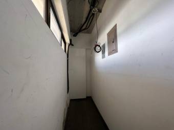 Se vende local comercial con 58m2 en Santa Ana Centro 25-253, $ 115,000, 1, San José, Santa Ana