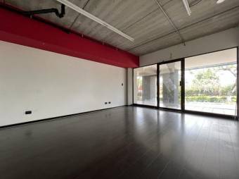 Se vende local comercial con 58m2 en Santa Ana Centro 25-253, $ 115,000, 1, San José, Santa Ana