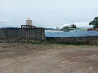 Se vende amplia propiedad con 2,002m2 en San Nicolas en Cartago 25-84