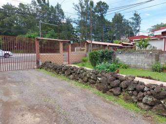 Se vende amplia propiedad con 2,002m2 en San Nicolas en Cartago 25-84