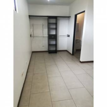 VENTA DE CASA, HEREDIA, SAN FRANCISCO, CERCA DEL MALL OXIGENO