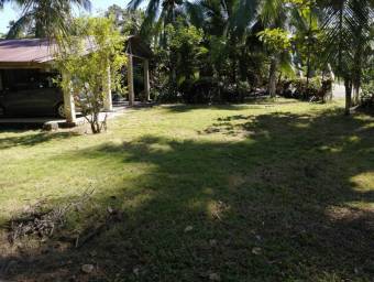 Venta de Lote con Casa en Matina, Limón. RAH 23-287