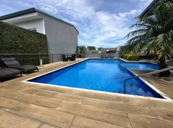 HOUSE FOR SALE IN CONDOMINIUM, SAN ISIDRO, ALAJUELA.