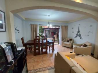 Venta de Casa  APTO en San Francisco, Heredia. RAH 25-268