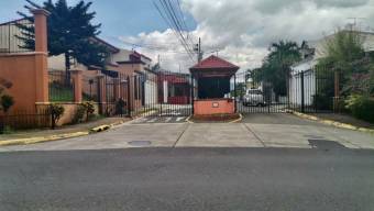 Venta de Casa  APTO en San Francisco, Heredia. RAH 25-268