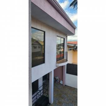 VENTA DE CASA CON USO MIXTO, SAN JOSE, SAN PEDRO, LOS YOSES SUR   