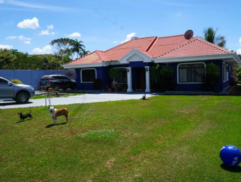 Houses in San Isidro del General  House with Pool