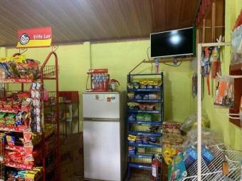 Se vende local comercial con 200m2 en Santa Cruz de San José 24-1044 , ₡ 50,000,000, 1, San José, León Cortés