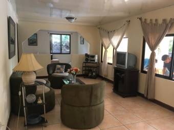 Venta de Casa en Brasil de Santa Ana. RAH 25-22