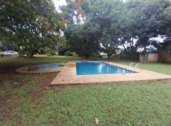 QUINTA EN ALAJUELA, SAN MATEO EN VENTA