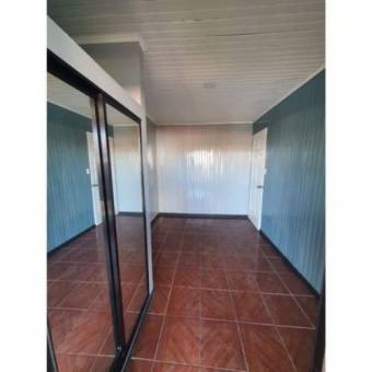 VENTA DE EDIFICIO CON 3 APARTAMENTOS, SAN JOSE, CURRIDABAT 