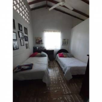 VENTA DE QUINTA, PUNTARENAS, CALDERA, BARRIO VILLA NUEVA 