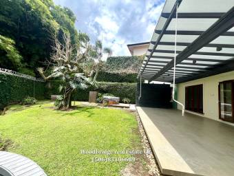 Casa en alquiler Escazu $3.800 jardines, terraza