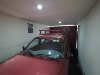 Se vende casa de dos niveles con excelente ubicacion en Pavas San Jose A24-293