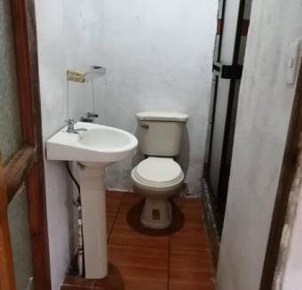 Se vende propiedad con 4 apartamentos en San Rafael Arriba de San José 24-1899, ₡ 85,000,000, 4, San José, Desamparados