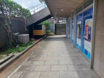 Se vende local comercial para inversión en Hospital de , $ 185,000, 2, San José, San José