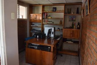 Venta de Casa en Desamparados, San José. RAH 25-296